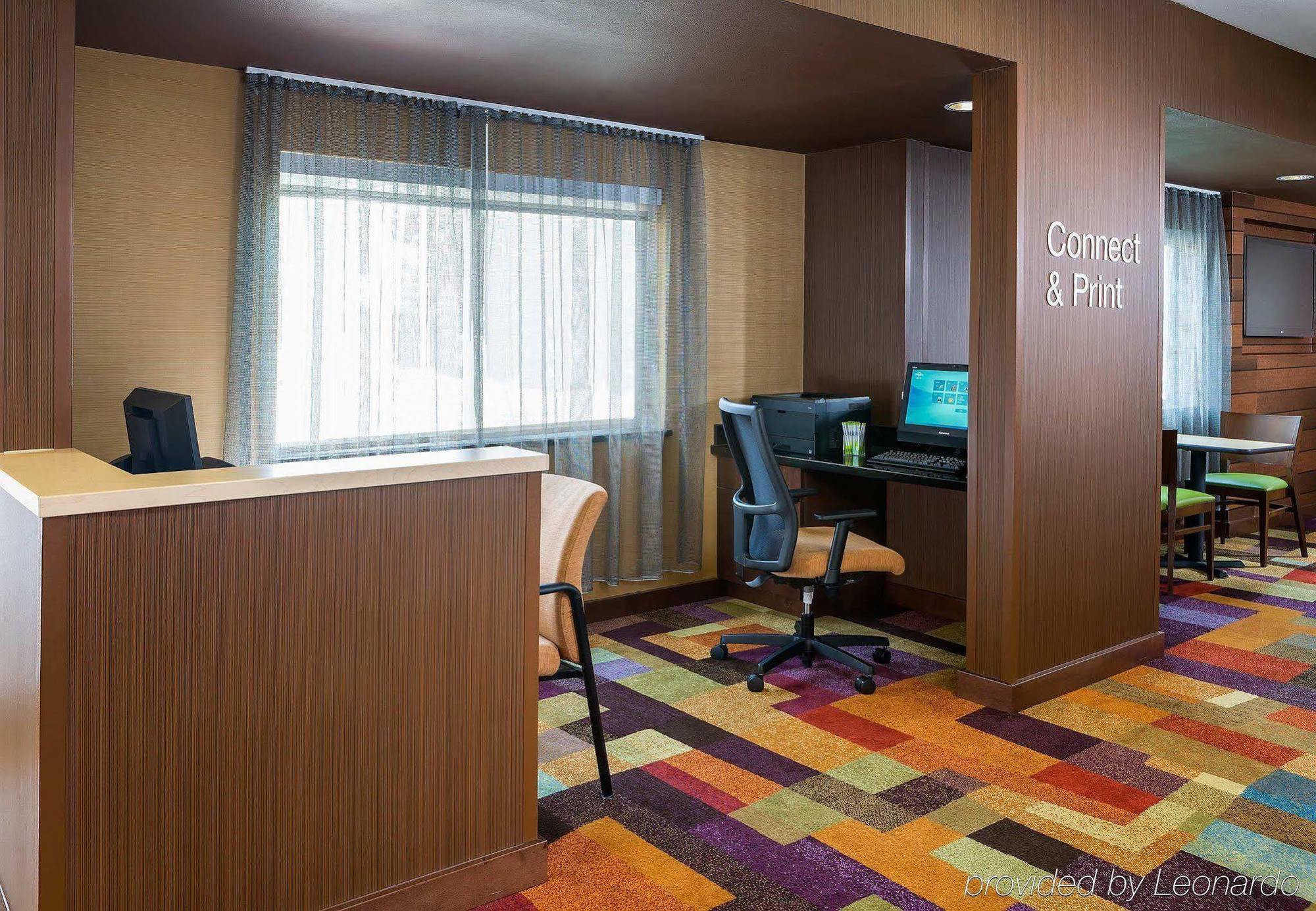 Fairfield Inn & Suites Dallas Park Central Exterior photo